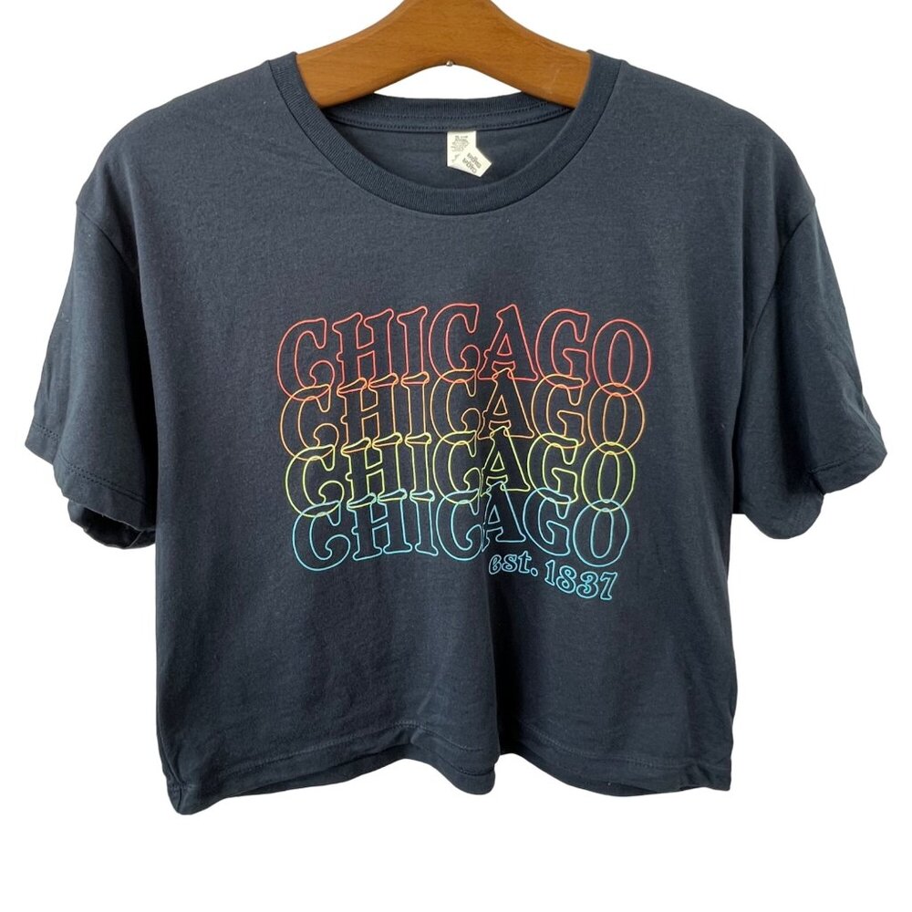 Chicago Crop Tshirt Size M Crew Neck Short Sleeve Pullover Cotton Blend Blue